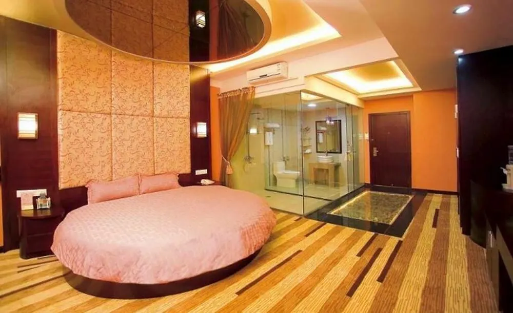 Hotel Lavande Hotels-Zhuhai Gongbei Port Fuhuali