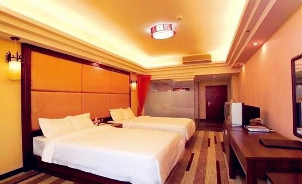 Lavande Hotels-Zhuhai Gongbei Port Fuhuali